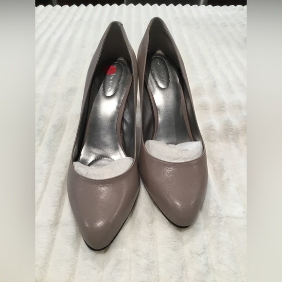 Enzo Angiolini Shoes New Enzo Angiolini Taupe Pumps Size 1m Poshmark